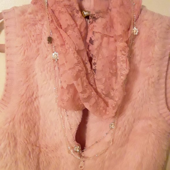 Pink Furry Front Sweater Vest Sz. M - Picture 4 of 8